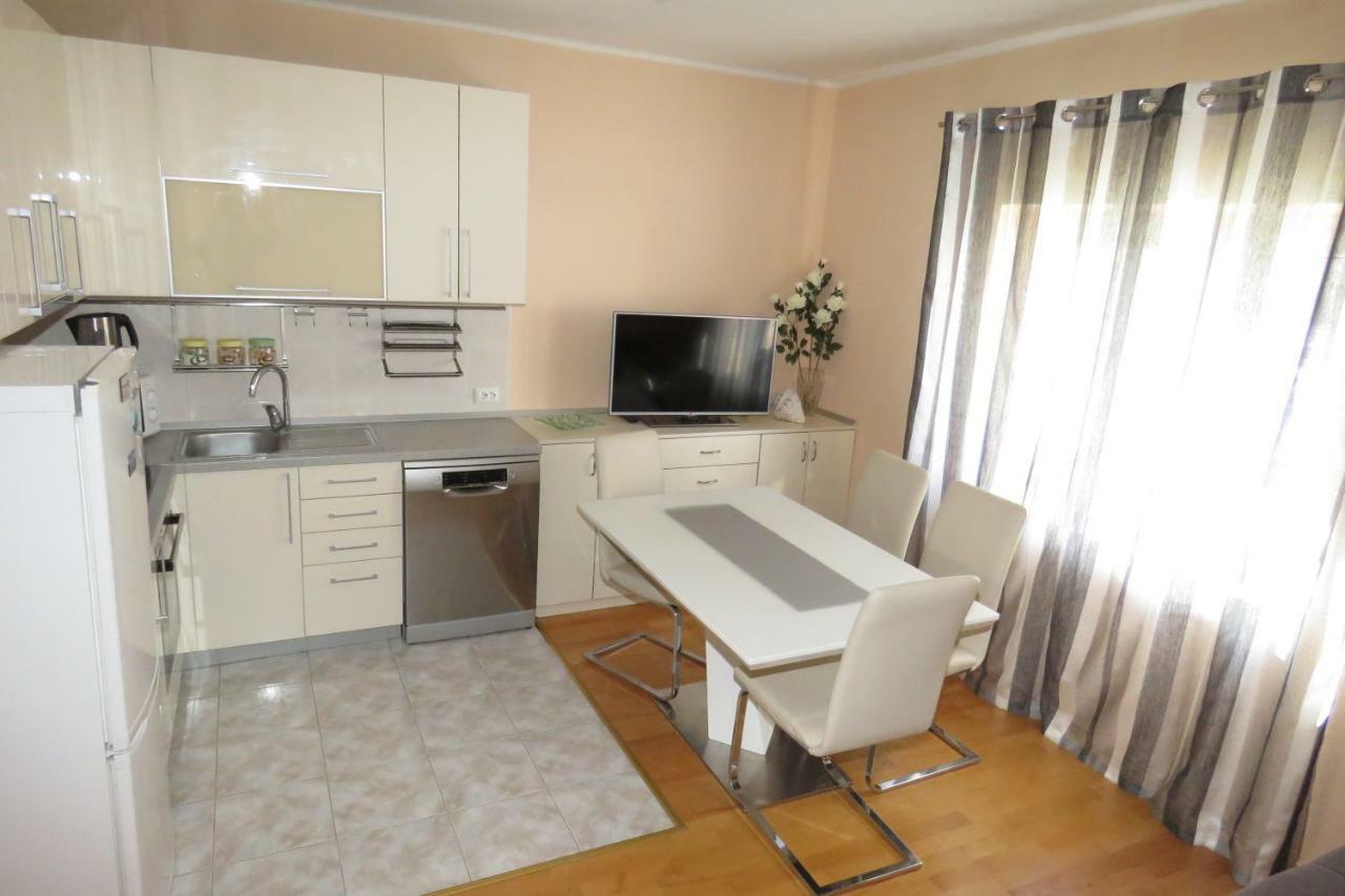 Apartment Central City Макарска Экстерьер фото