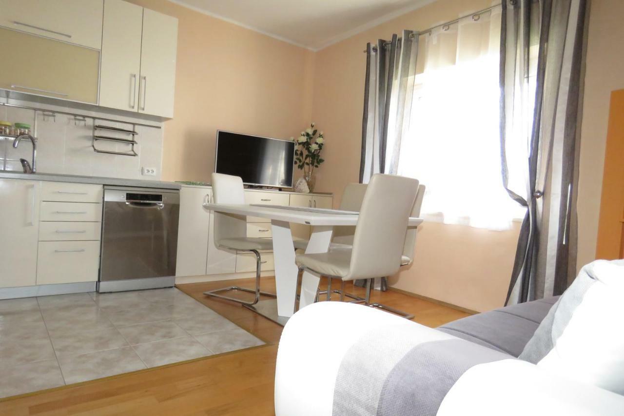 Apartment Central City Макарска Экстерьер фото